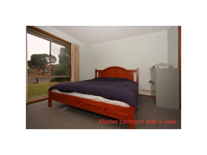 11 Garfield Court, Hampton Park VIC 3976