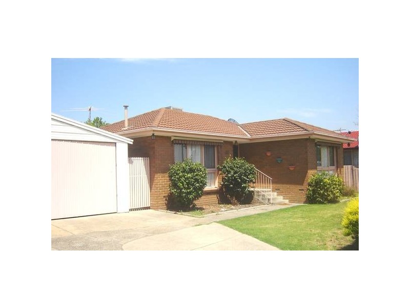 62 Somerville Road, Hampton Park VIC 3976