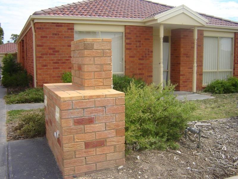 1/11 Horton Drive, Hampton Park VIC 3976