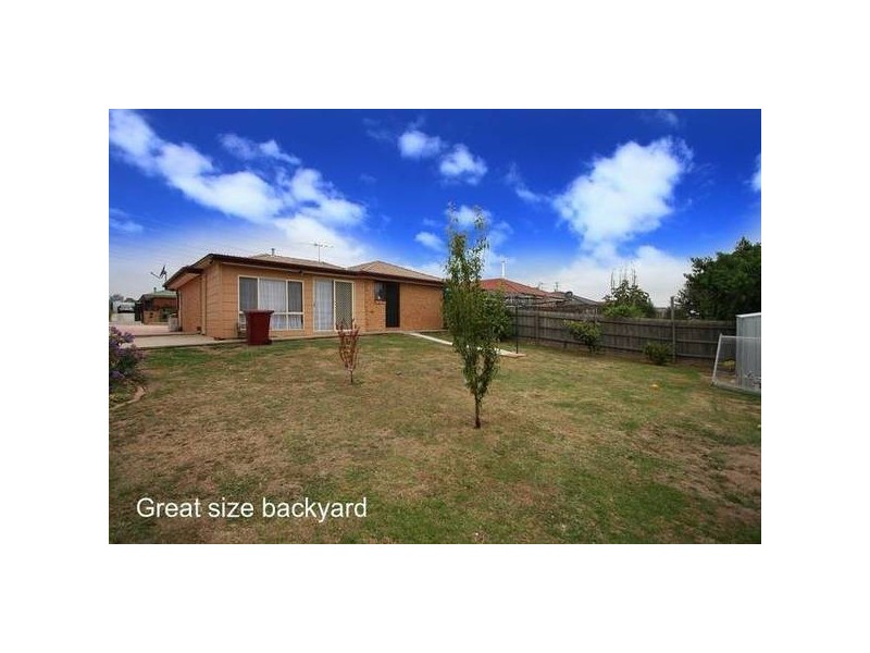 19 Jessica Drive, Hampton Park VIC 3976