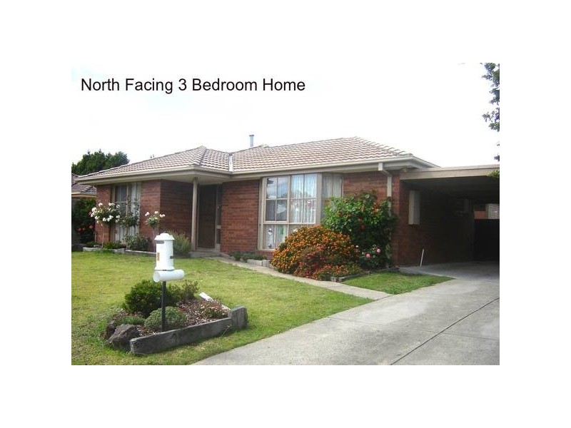 8 Princess Maria Place, Hampton Park VIC 3976