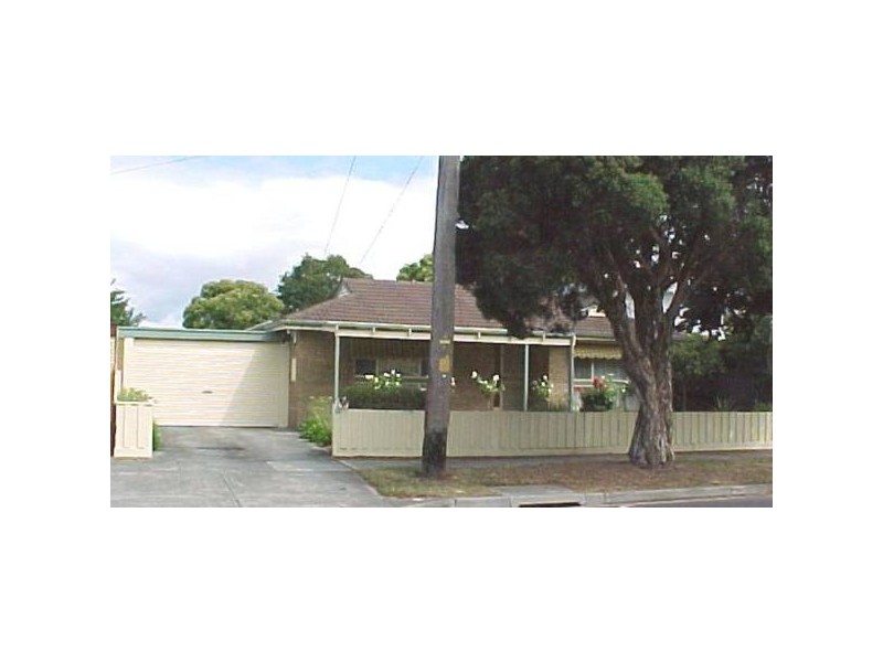 9 Mountview Avenue, Hallam VIC 3803