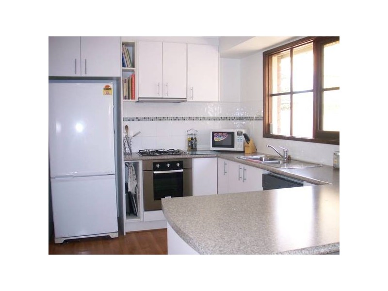 2 Kooyong Close, Hampton Park VIC 3976