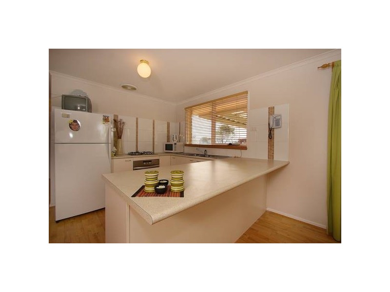 35 Blackwood Drive, Hampton Park VIC 3976