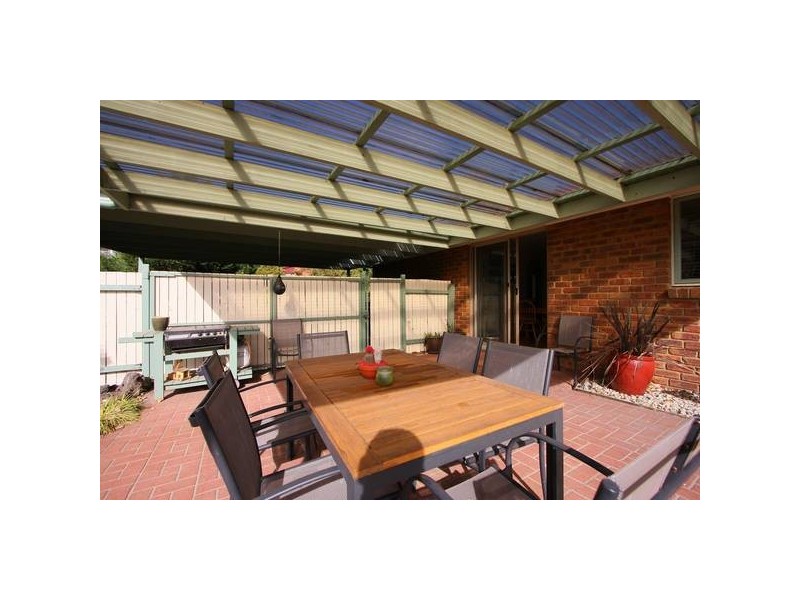 35 Blackwood Drive, Hampton Park VIC 3976