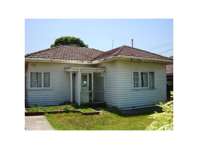 13 Grandview Avenue, Dandenong VIC 3175