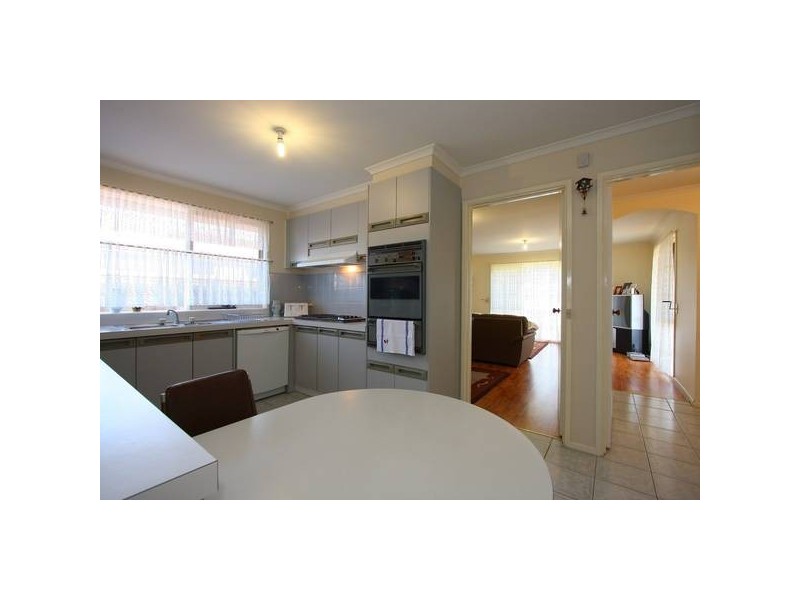 12 Narellan Drive, Hampton Park VIC 3976