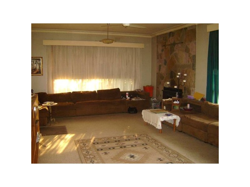 34 Central Road, Hampton Park VIC 3976