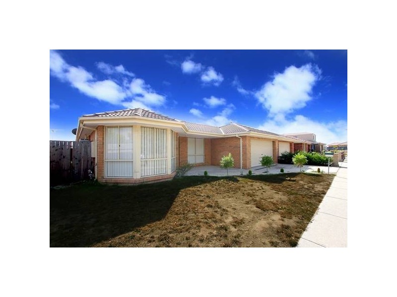 35 Redwood Avenue, Hampton Park VIC 3976