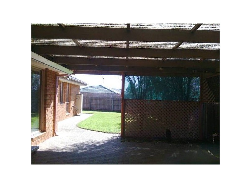 4 Oldhome Court, Narre Warren South VIC 3805