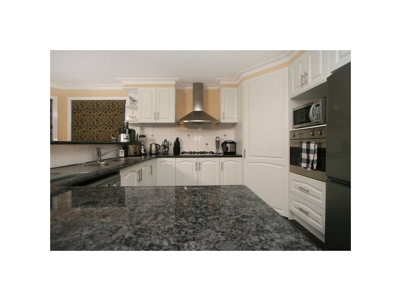 3 Burlington Chase, Hampton Park VIC 3976