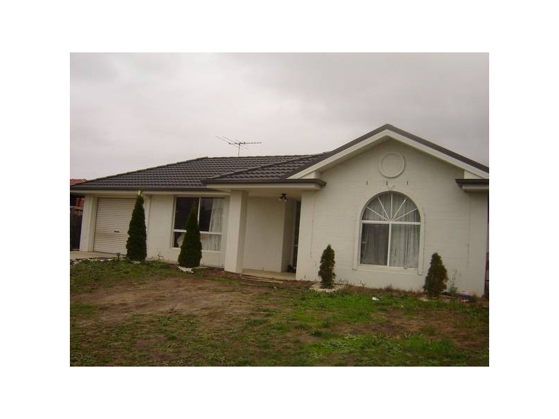 6 Delacy Court, Narre Warren South VIC 3805