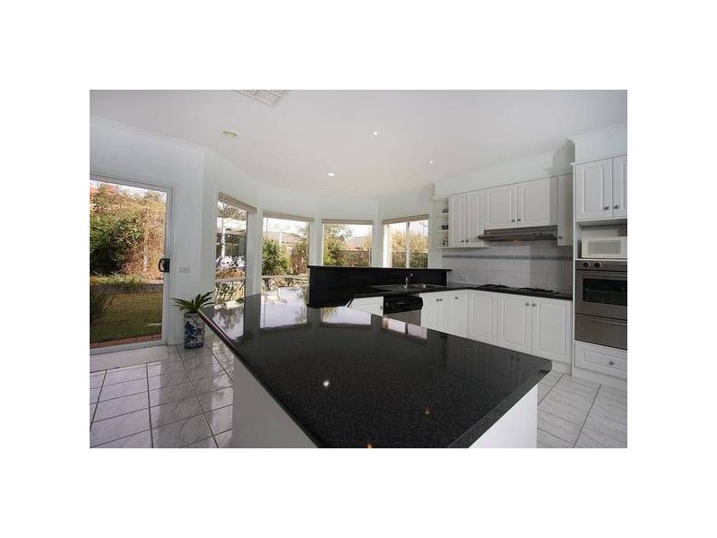 32 The Quays, Narre Warren South VIC 3805