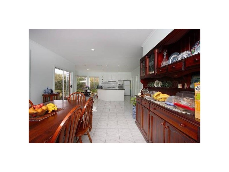 32 The Quays, Narre Warren South VIC 3805