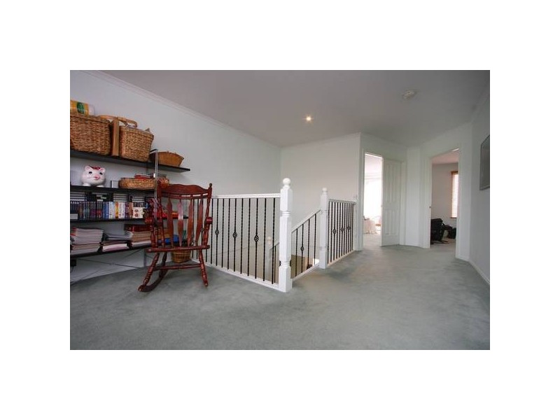 32 The Quays, Narre Warren South VIC 3805