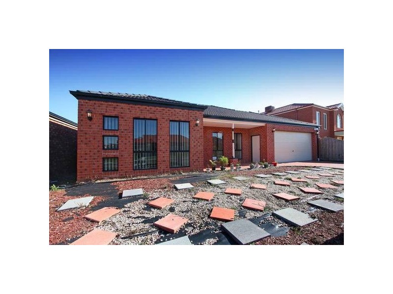 69 Elliott Parade, Lynbrook VIC 3975