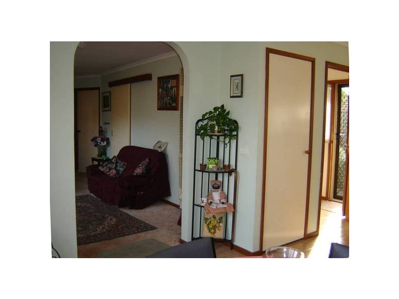 2/153 Fordholm Road, Hampton Park VIC 3976