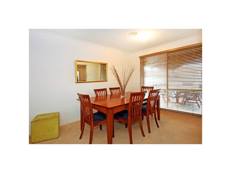 33 Karoonda Way, Hampton Park VIC 3976