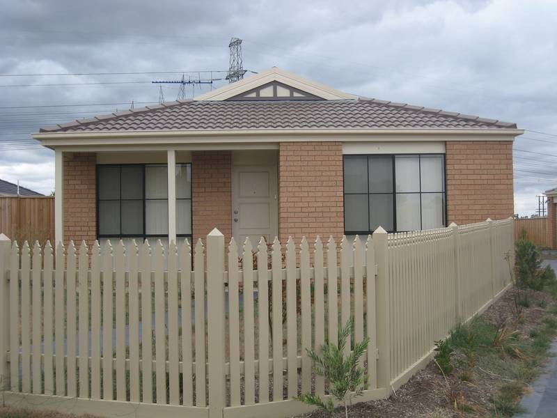 1/47-49 Bella Crescent, Hallam VIC 3803