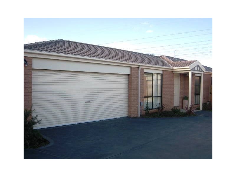 2/47-49 Bella Crescent, Hallam VIC 3803