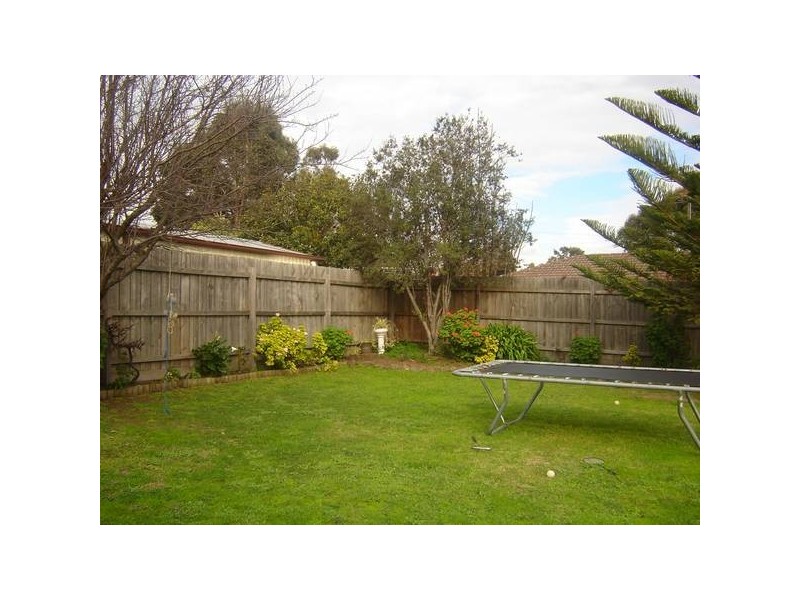 10 Ivan Crescent, Hampton Park VIC 3976