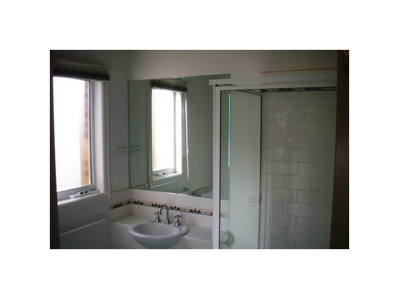 16 Darcy Niland Crescent, Lynbrook VIC 3975