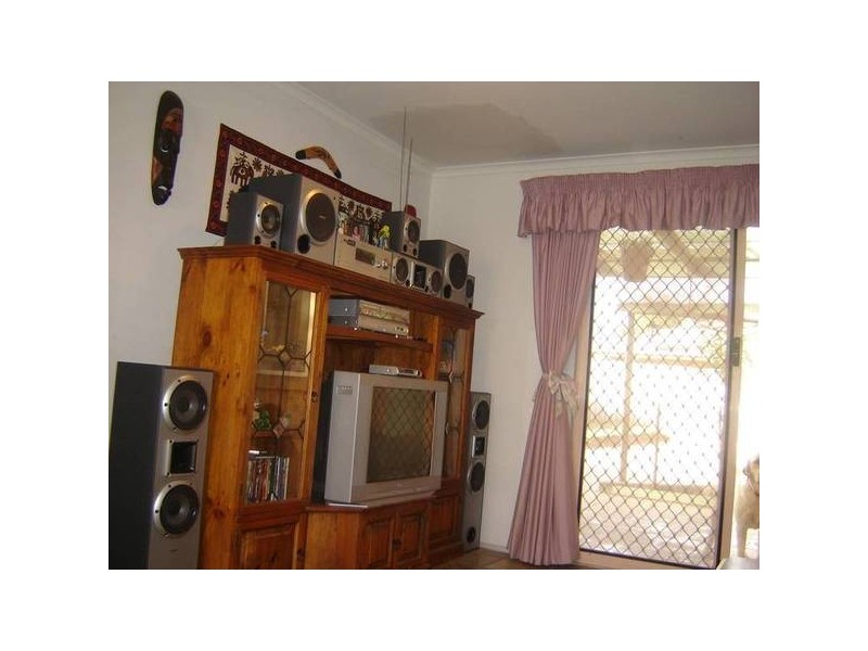 16 Miranda Gardens, Hampton Park VIC 3976