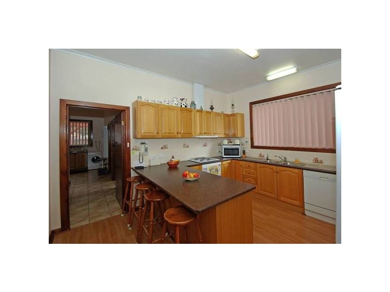 44 Pound Road, Hampton Park VIC 3976