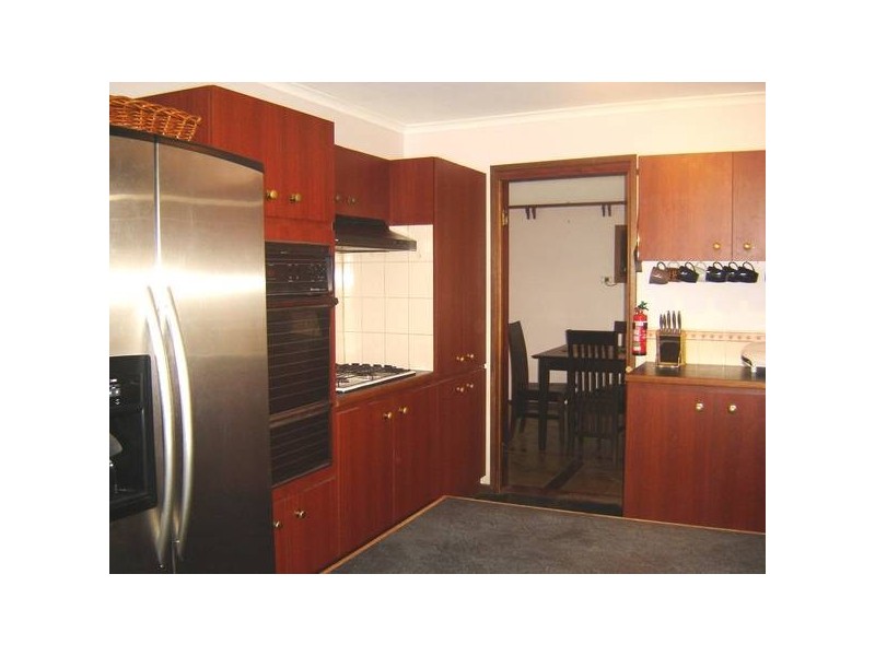 14 Dalvana Court, Hampton Park VIC 3976