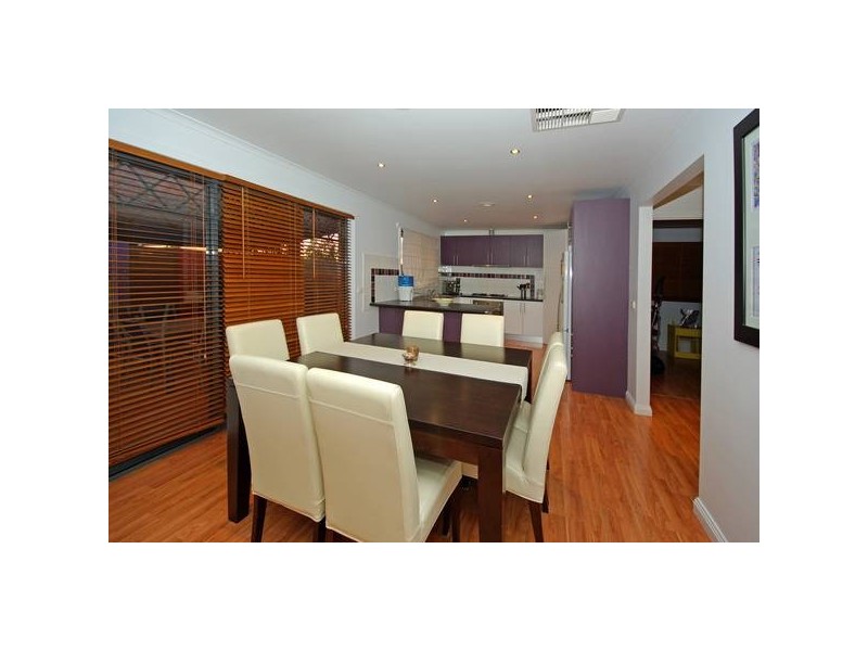 21 Redwood Avenue, Hampton Park VIC 3976