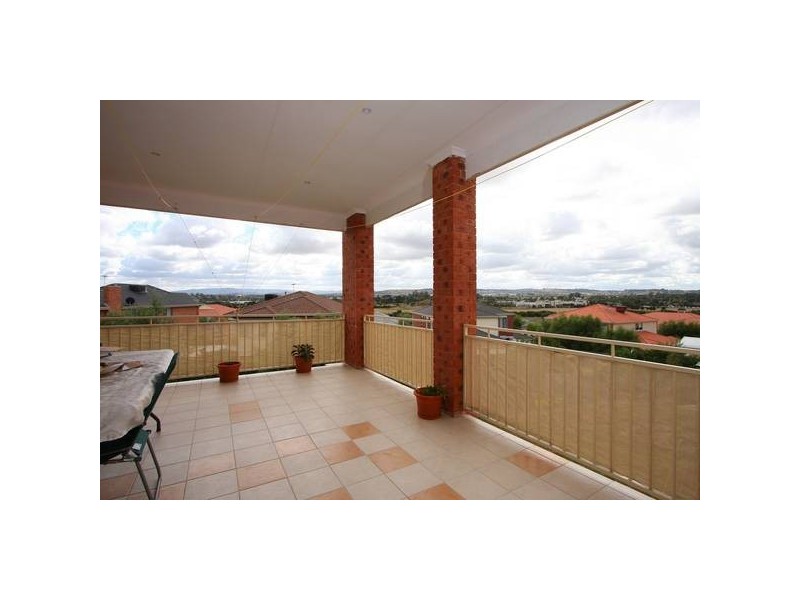 26 Frederick Rise, Narre Warren South VIC 3805