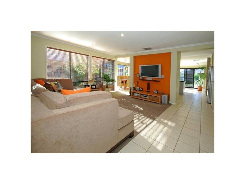 4 Bramble Close, Lyndhurst VIC 3975