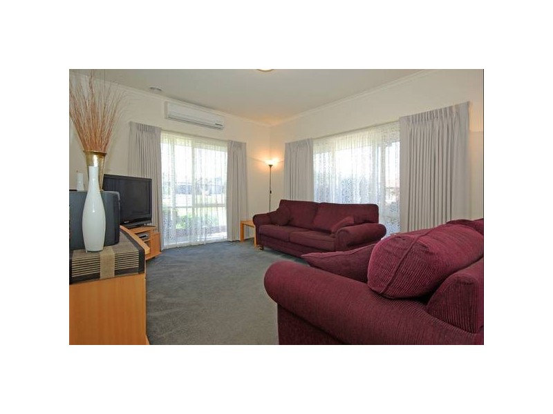 20 Ratcliffe Way, Lynbrook VIC 3975