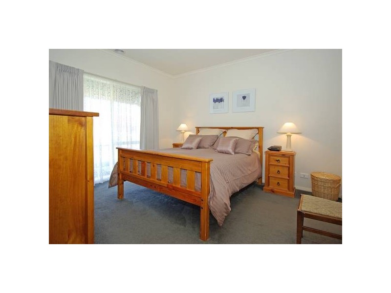 20 Ratcliffe Way, Lynbrook VIC 3975