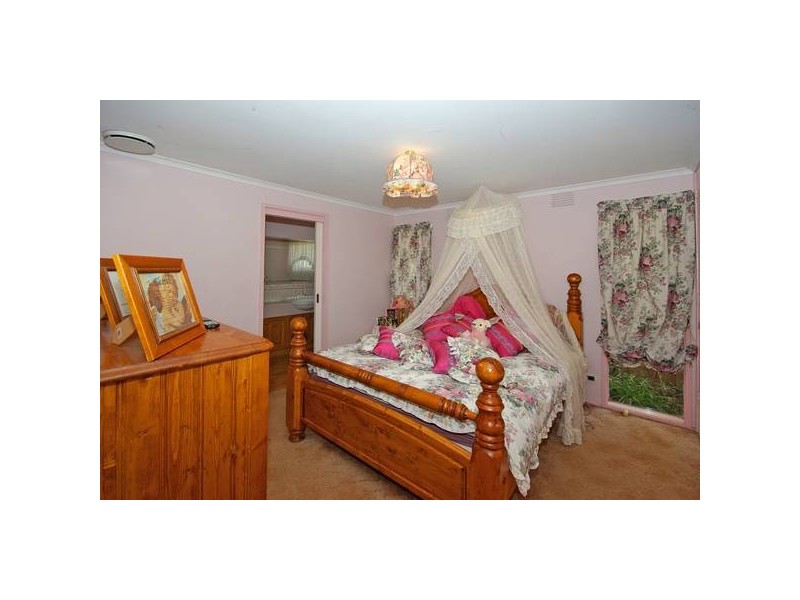 5 Peppermint Court, Hampton Park VIC 3976