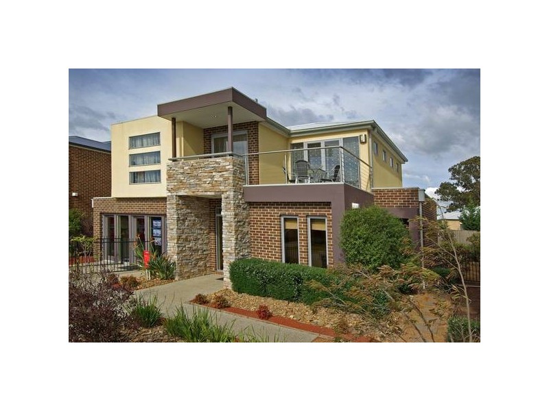 12 Carabeen Way, Lyndhurst VIC 3975