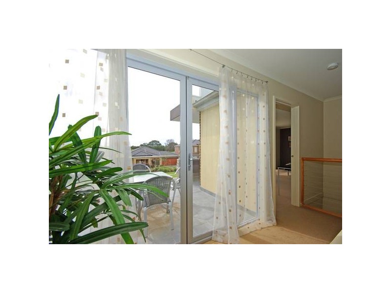 12 Carabeen Way, Lyndhurst VIC 3975