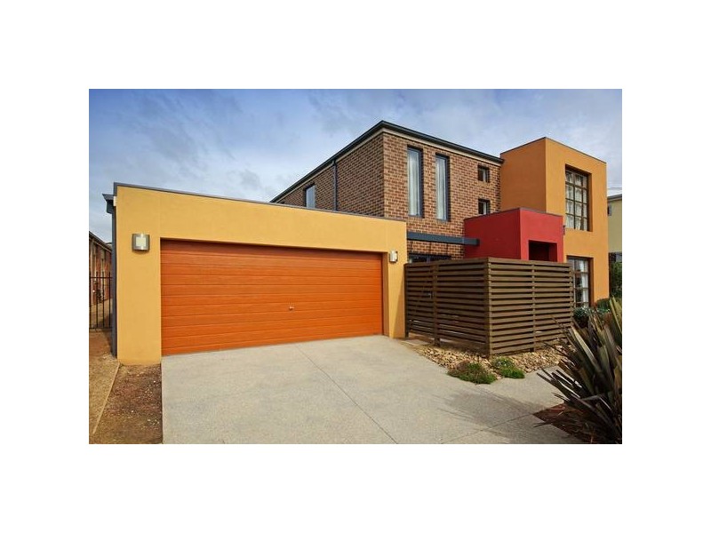 14 Carabeen Way, Lyndhurst VIC 3975