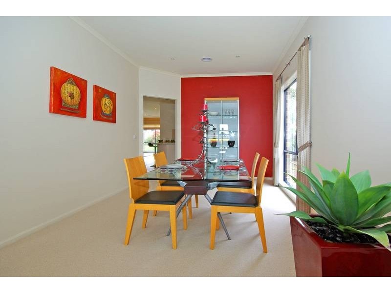 14 Carabeen Way, Lyndhurst VIC 3975