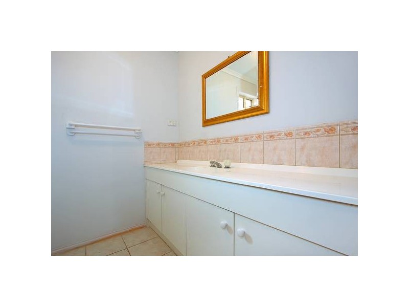 12 Dutton Close, Lynbrook VIC 3975