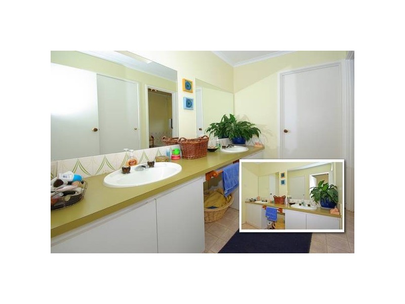 8 Wycombe Rise, Hampton Park VIC 3976