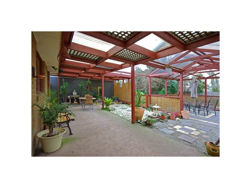 8 Wycombe Rise, Hampton Park VIC 3976