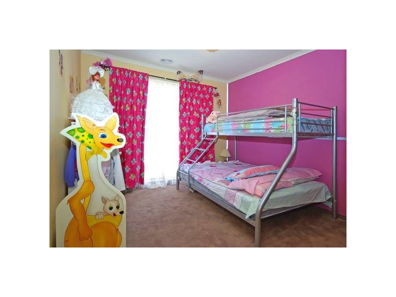 12 Hopegood Place, Lynbrook VIC 3975