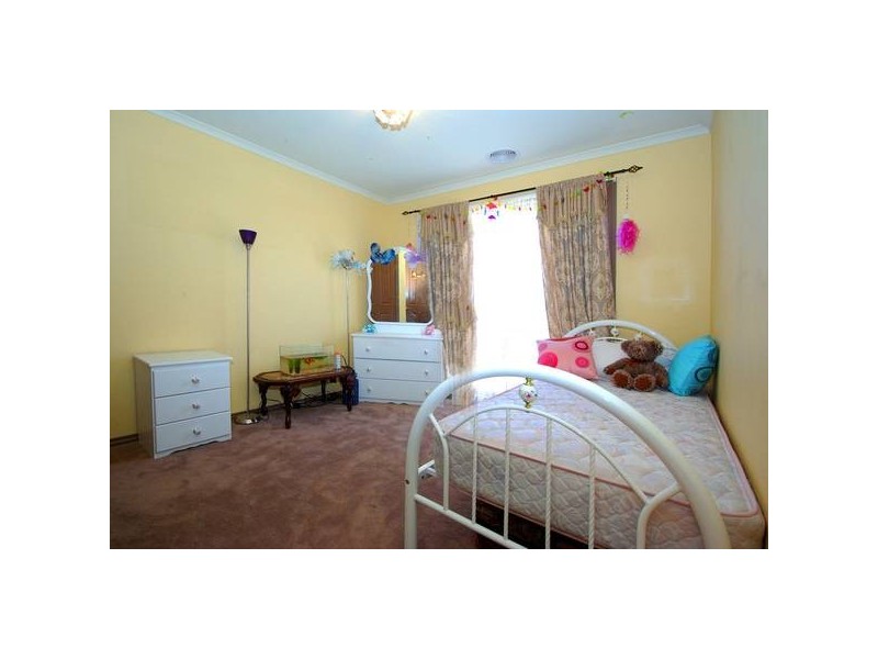 12 Hopegood Place, Lynbrook VIC 3975