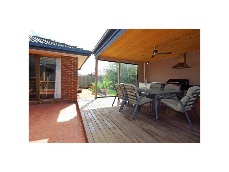 116 Lynbrook Boulevard, Lynbrook VIC 3975