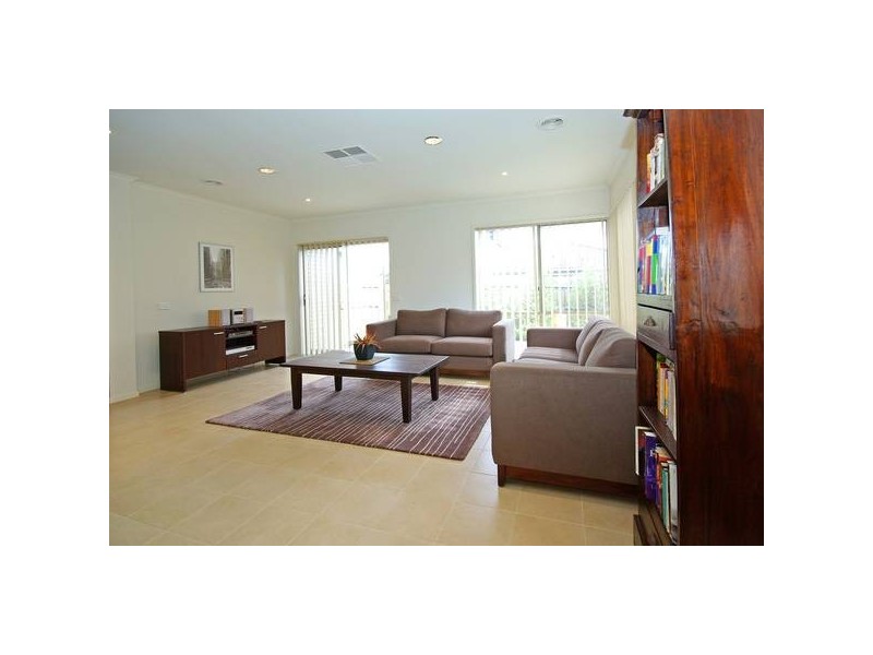 41 Franklin Parade, Lynbrook VIC 3975