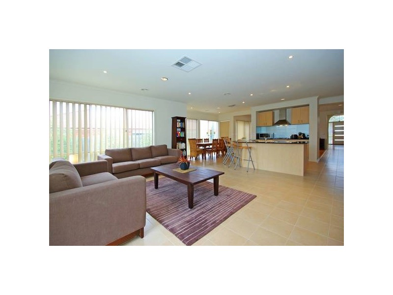 41 Franklin Parade, Lynbrook VIC 3975