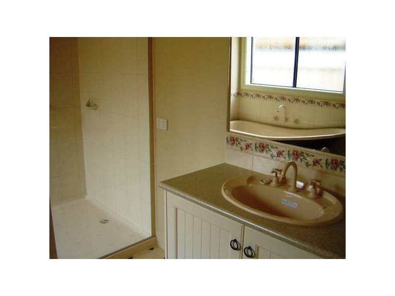 3 Bonwick Close, Lynbrook VIC 3975