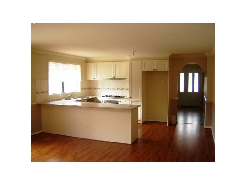 3 Bonwick Close, Lynbrook VIC 3975