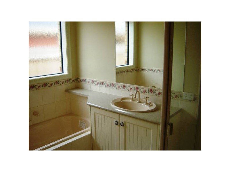 3 Bonwick Close, Lynbrook VIC 3975